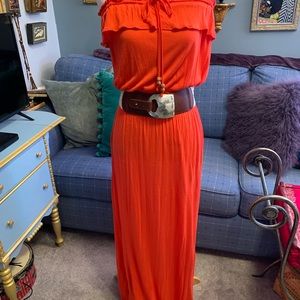 I love h81 maxi dress